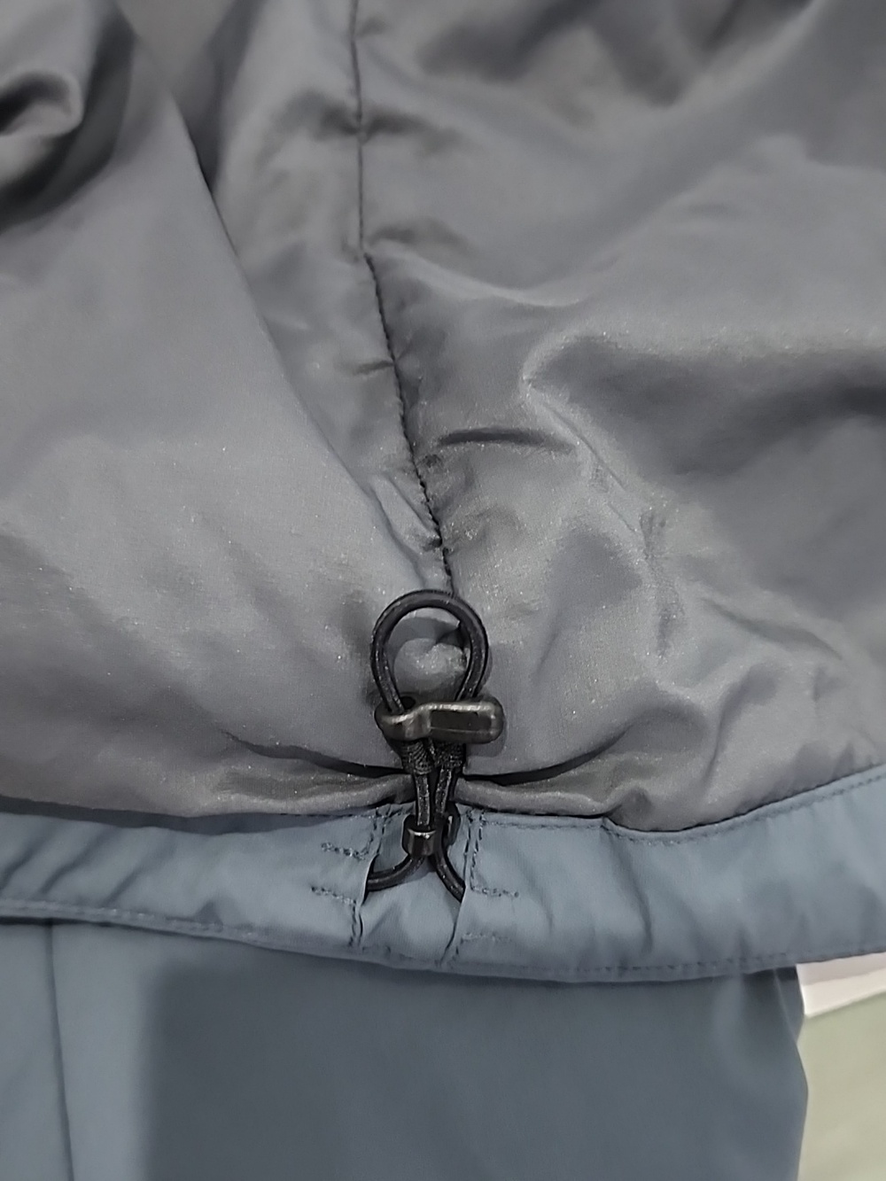 Arc’teryx Proton LT Hoody Jacket - Picture 12 of 16